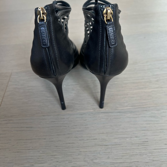Gucci leather multi-strap bootie Sandal. Back zip. 4inch heel. Orig price $895. - Picture 3 of 4